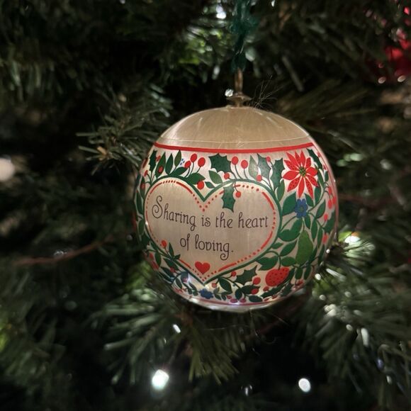 Hallmark 1978 Our First Christmas Together Ornament Vintage Heart Doves Keepsake - Picture 2 of 5